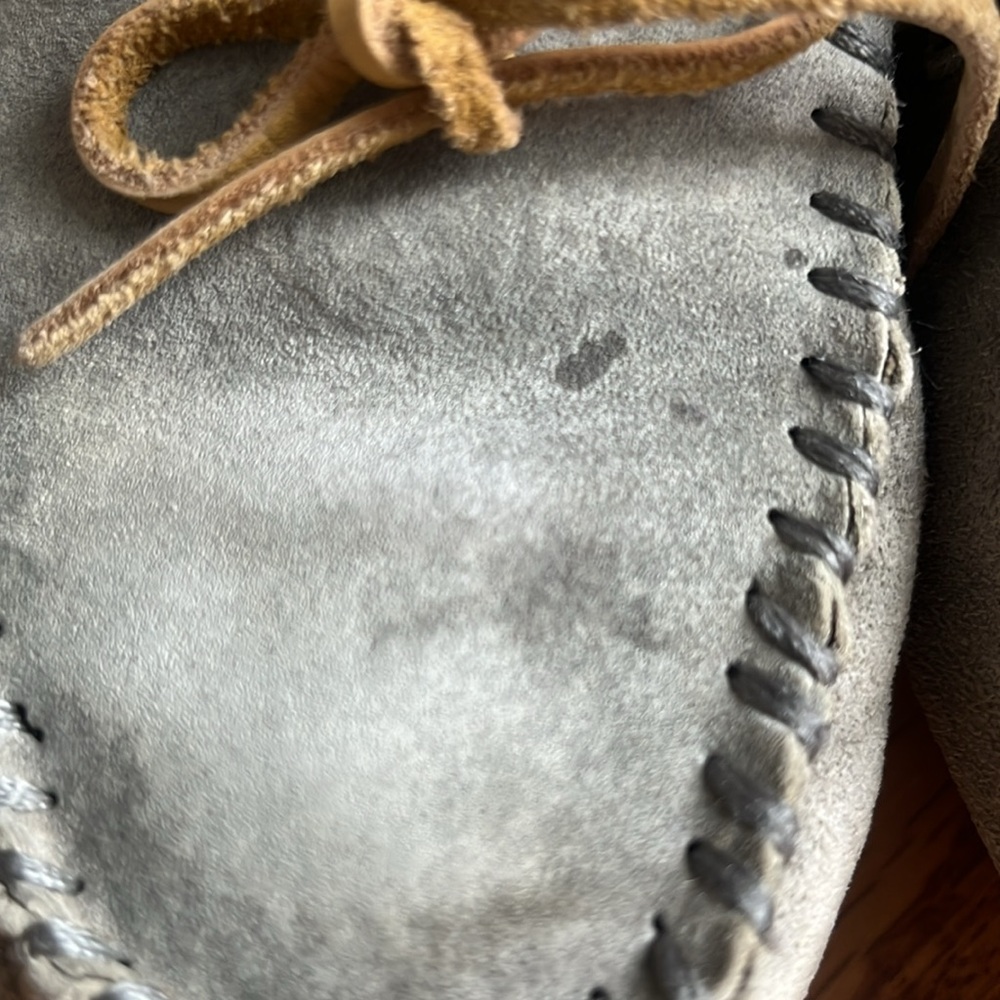 Ugg slippers - Picture 2 of 6